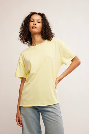 Nina Tee | Yellow Finch