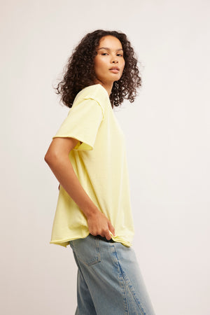 Nina Tee | Yellow Finch