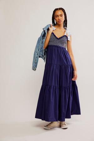 Bluebell Solid Maxi | Eclipse