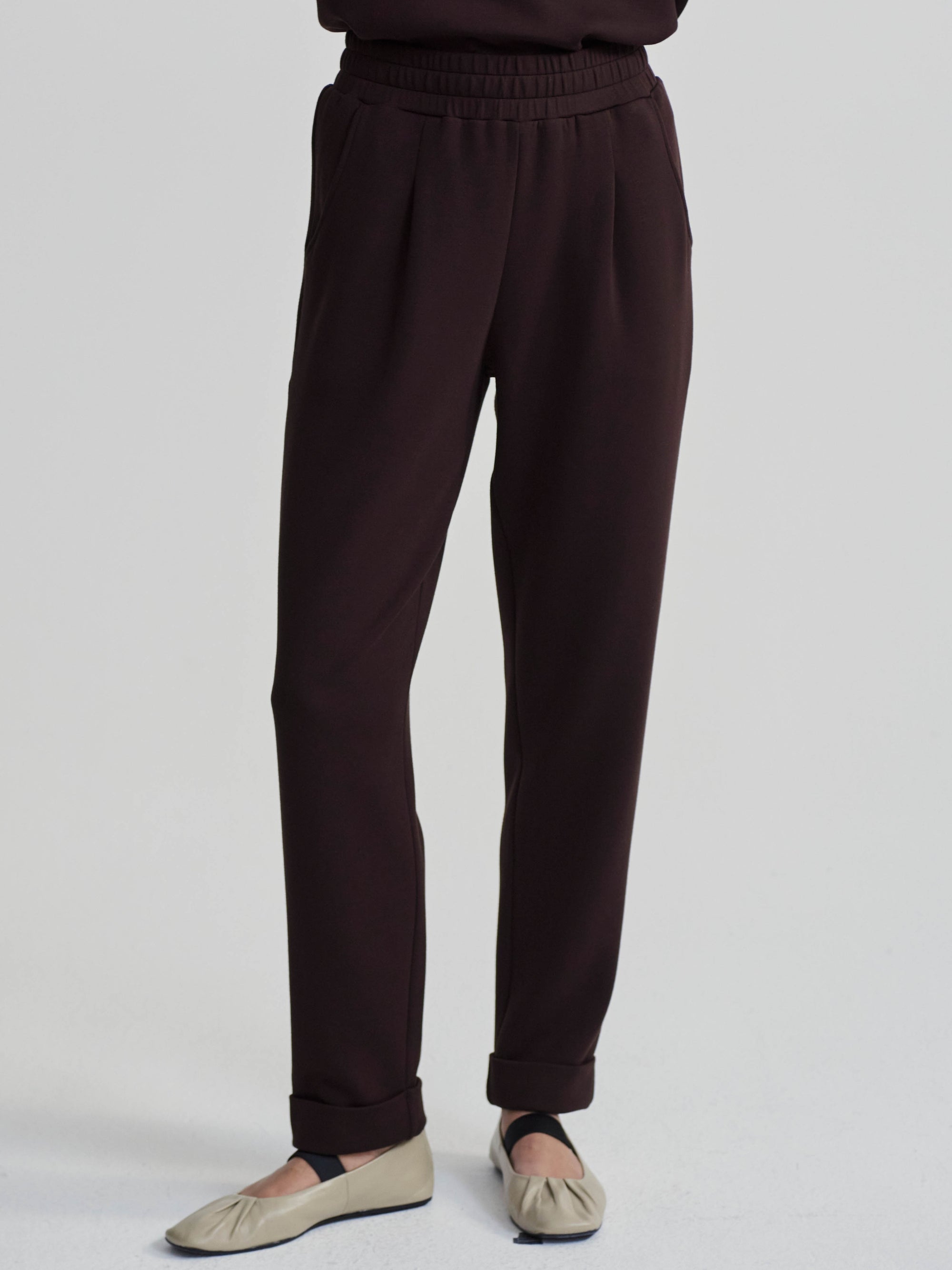 The Rolled Cuff Pant 25 | Coffee Bean